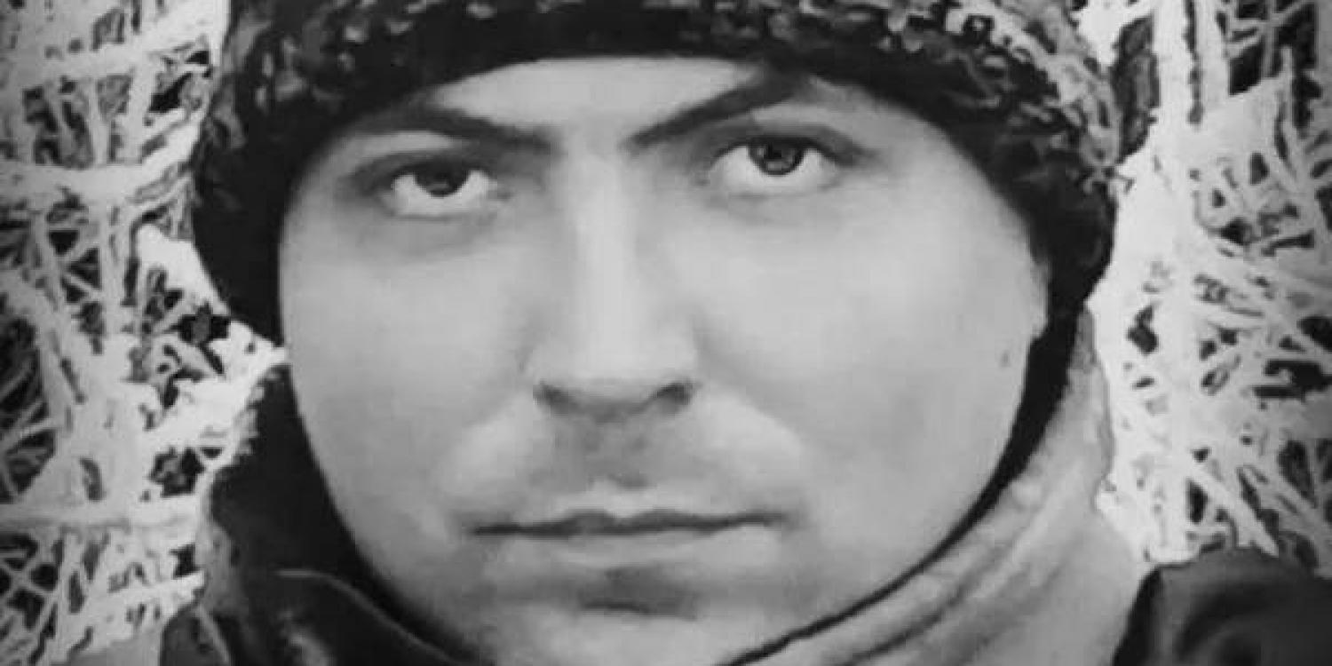 Севастопольцы простились с погибшим в СВО Максимом Титовым Севастопольцы простились с погибшим в СВО Максимом Титовым