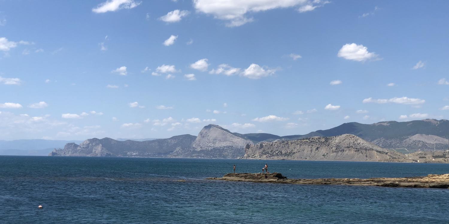 Из-за чрезвычайного уровня пожароопасности в Крыму объявили штормовое предупреждение Из-за чрезвычайного уровня пожароопасности в Крыму объявили штормовое предупреждение