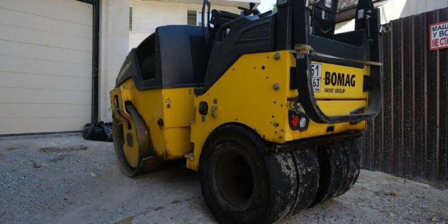 На ремонт дорог в Ялте выделили еще 10 млн рублей На ремонт дорог в Ялте выделили еще 10 млн рублей