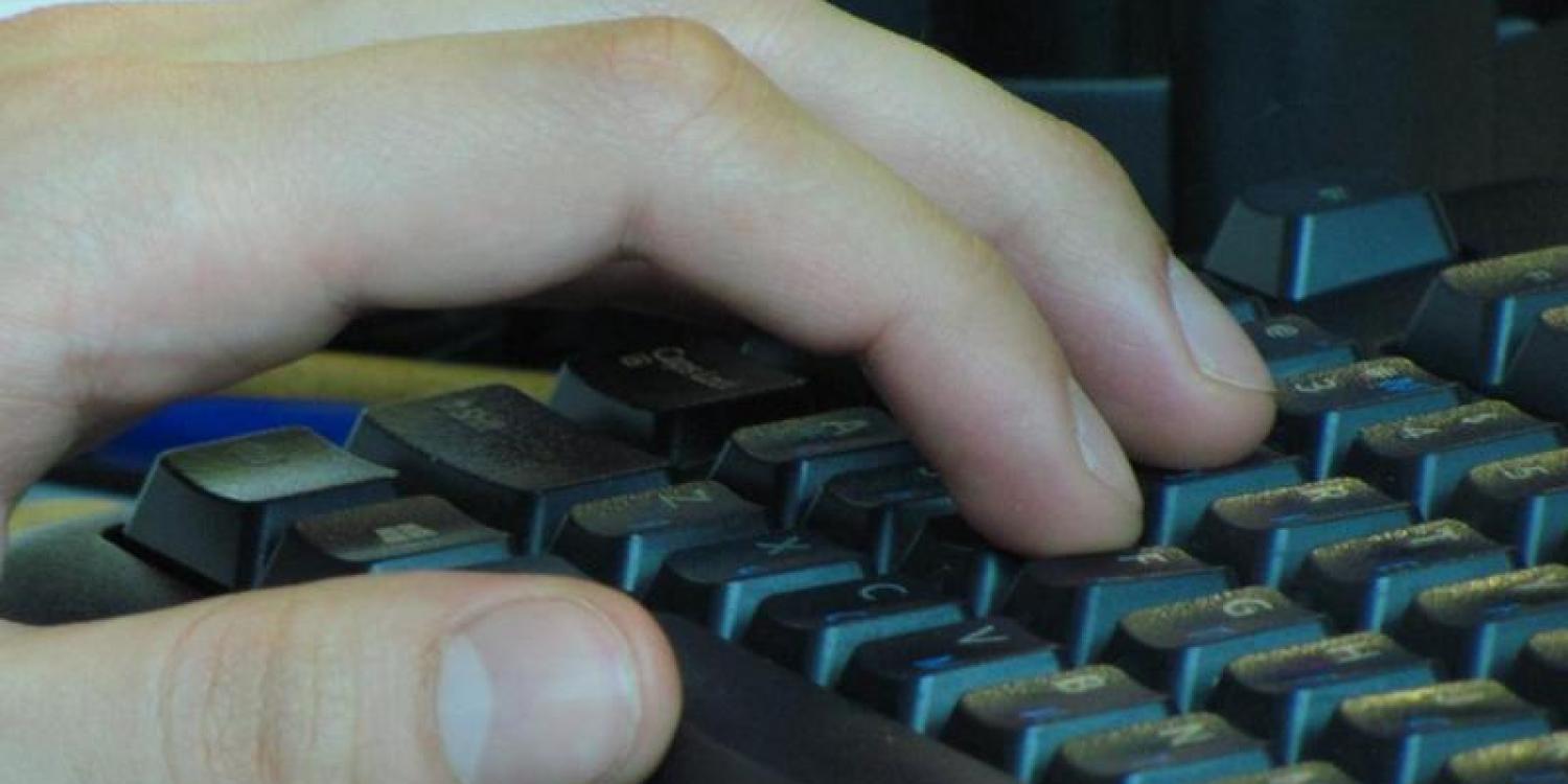 В Симферополе зажглась главная новогодняя елка города В Симферополе зажглась главная новогодняя елка города