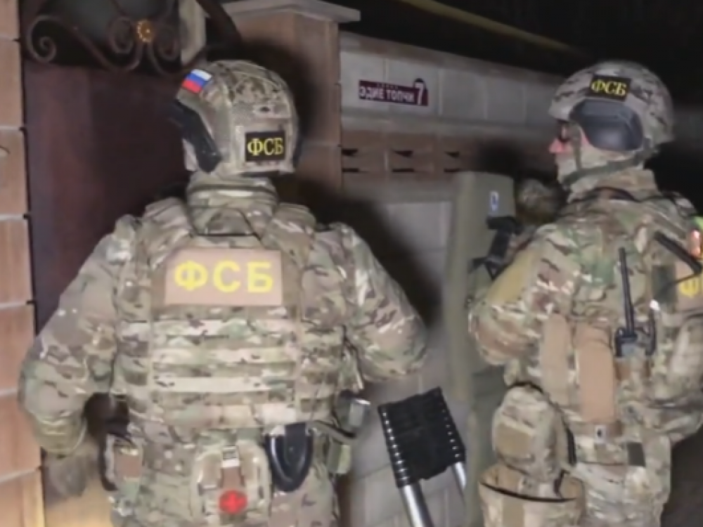 На территории Крыма задержали шестерых членов запрещенной в РФ организации На территории Крыма задержали шестерых членов запрещенной в РФ организации