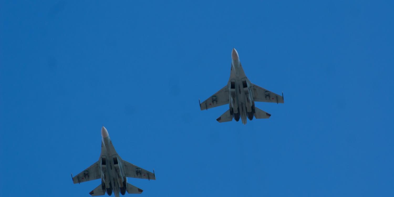 Глава Крыма Аксенов сообщил о сбитии двух БПЛА в небе над полуостровом Глава Крыма Аксенов сообщил о сбитии двух БПЛА в небе над полуостровом