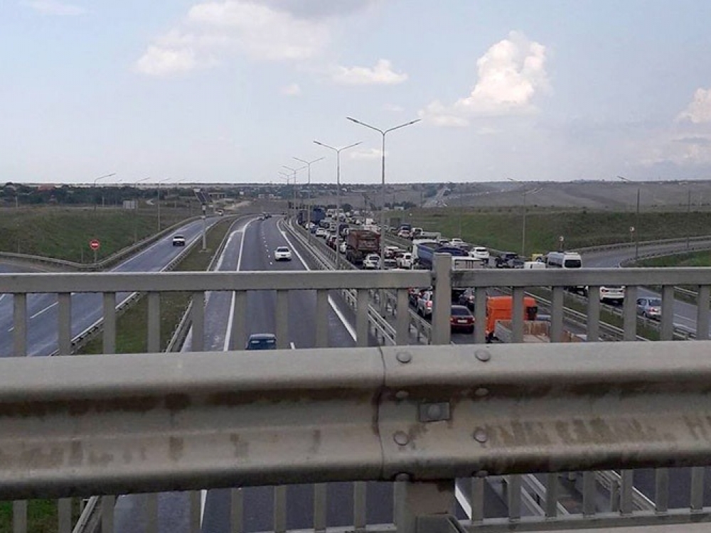 Строительство объездной Симферополя у «Тавриды» приостановлено на время курортного сезона Строительство объездной Симферополя у «Тавриды» приостановлено на время курортного сезона