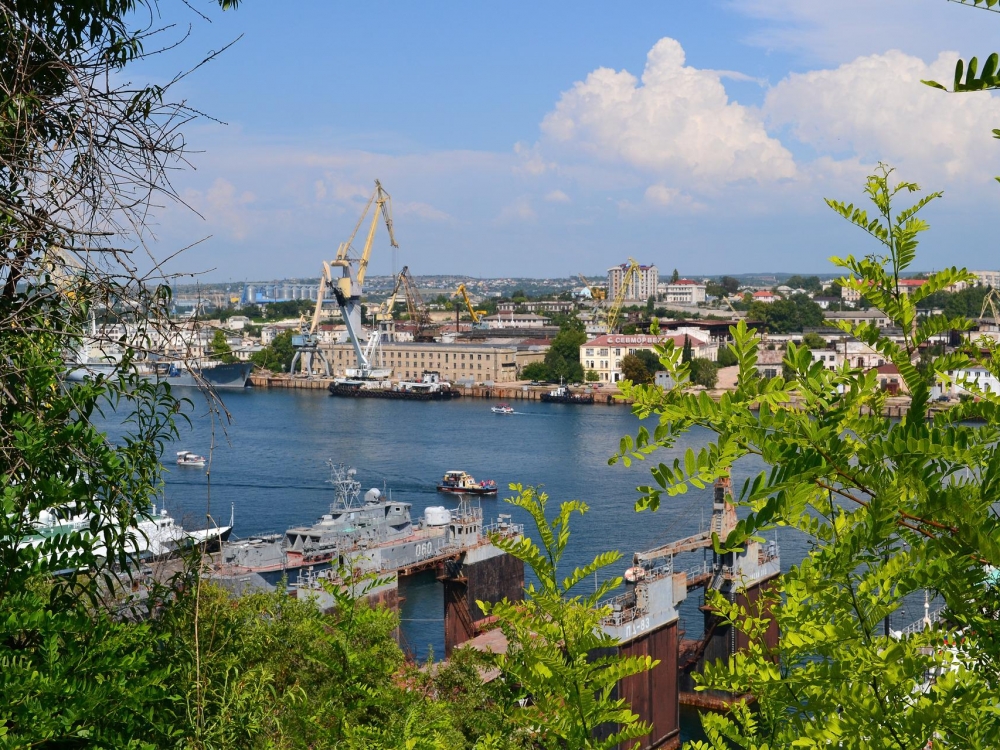 Экс-замминистра обороны Украины Фролова: у Киева есть желание &laquo;построить базу НАТО в Крыму&raquo;