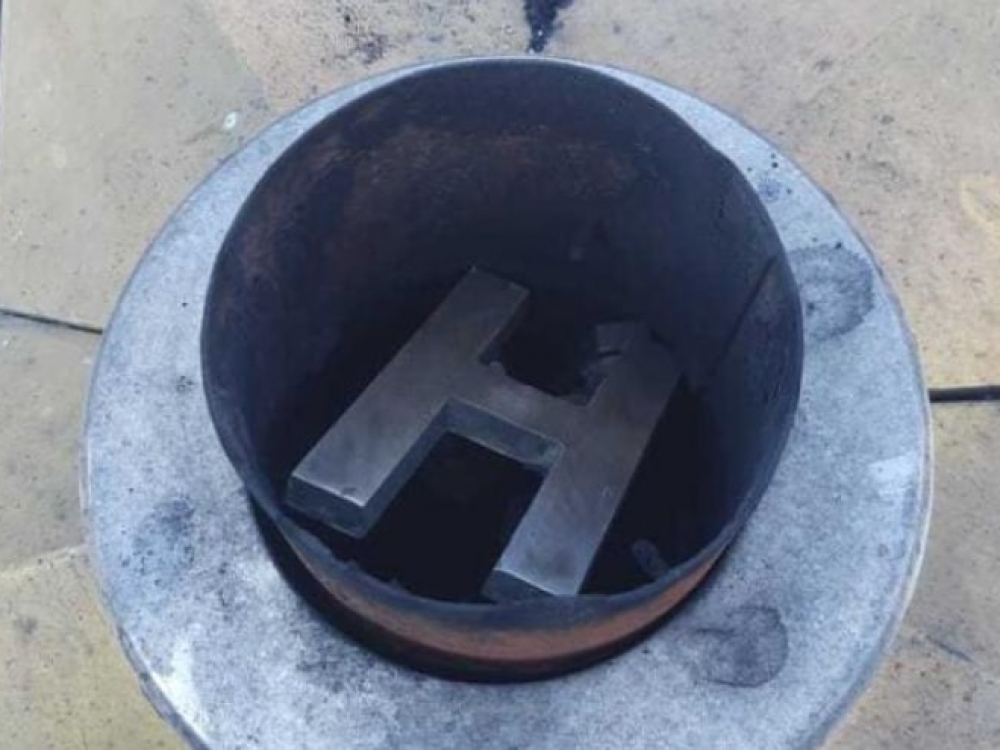 Вечный огонь в Керчи снова подвергся осквернению Вечный огонь в Керчи снова подвергся осквернению