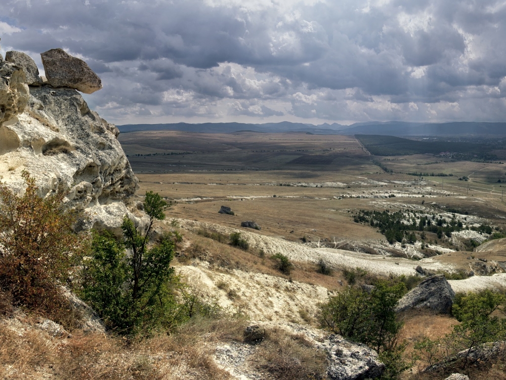 Археологи нашли оставленный из-за катаклизма город в Крыму Археологи нашли оставленный из-за катаклизма город в Крыму