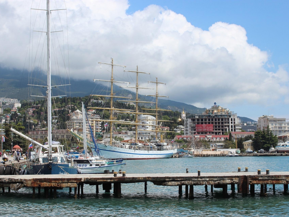 Крыму дадут грант на развитие туристической инфраструктуры на 165 млн рублей Крыму дадут грант на развитие туристической инфраструктуры на 165 млн рублей