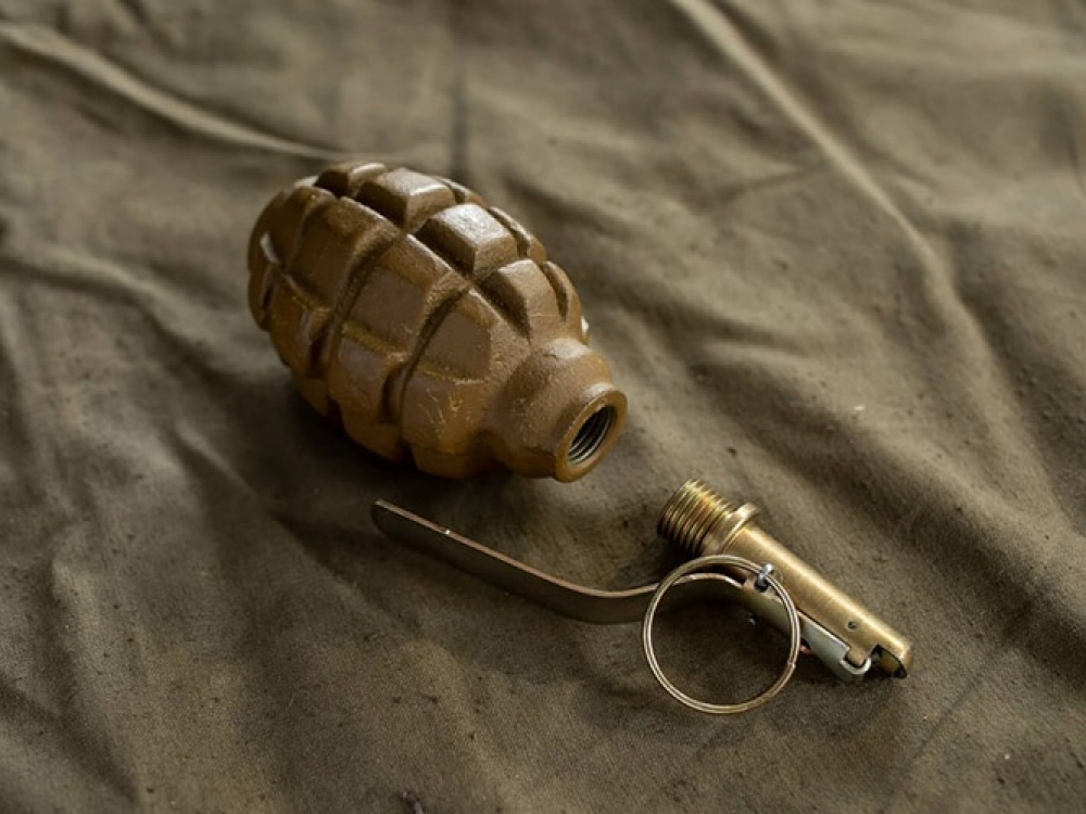 В Херсоне была найдена граната у пассажира автобуса, который отправлялся в Симферополь В Херсоне была найдена граната у пассажира автобуса, который отправлялся в Симферополь