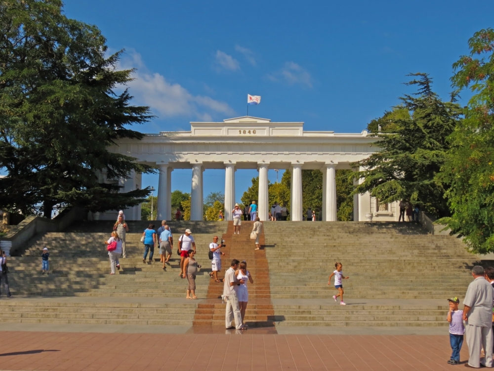 В Крыму продлен до 8 сентября желтый уровень террористической опасности В Крыму продлен до 8 сентября желтый уровень террористической опасности